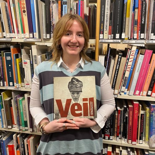 Yasmin Smith with Veil publication in SHL